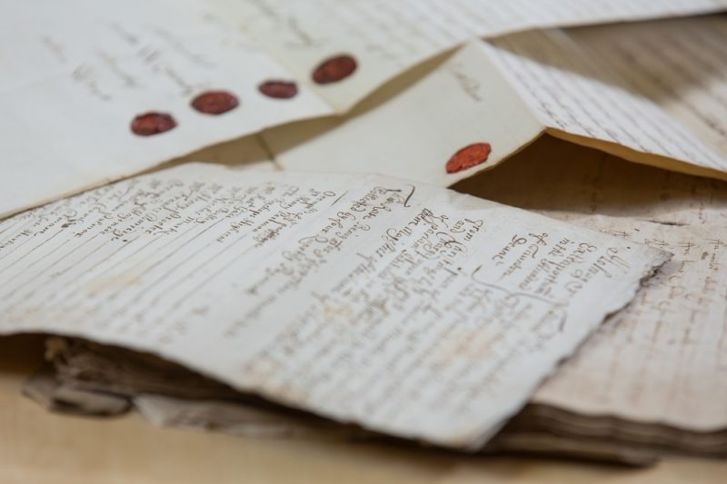 Archive document